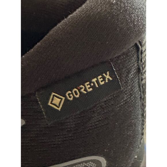 Asics gel running shoes - Picture 6 of 10